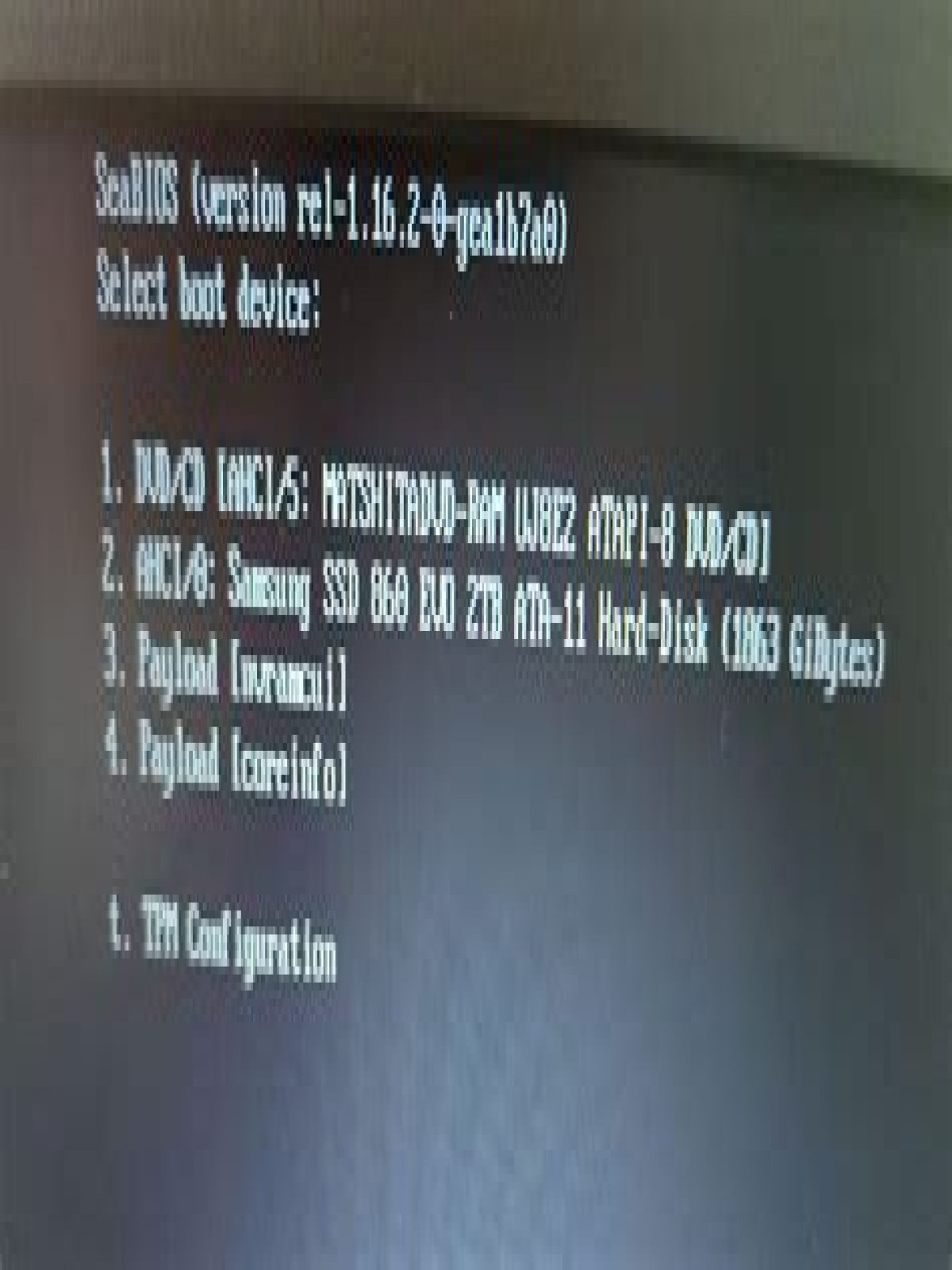 HTML
